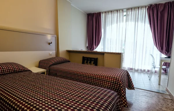 Triple/quadruple avec vue sur la mer