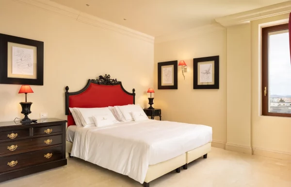 Penthouse Suite