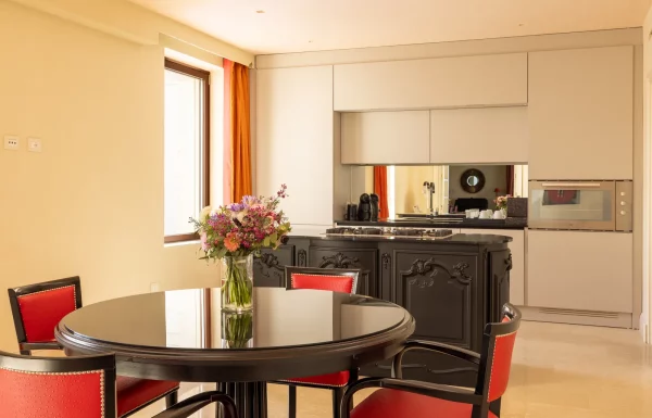 Penthouse Suite