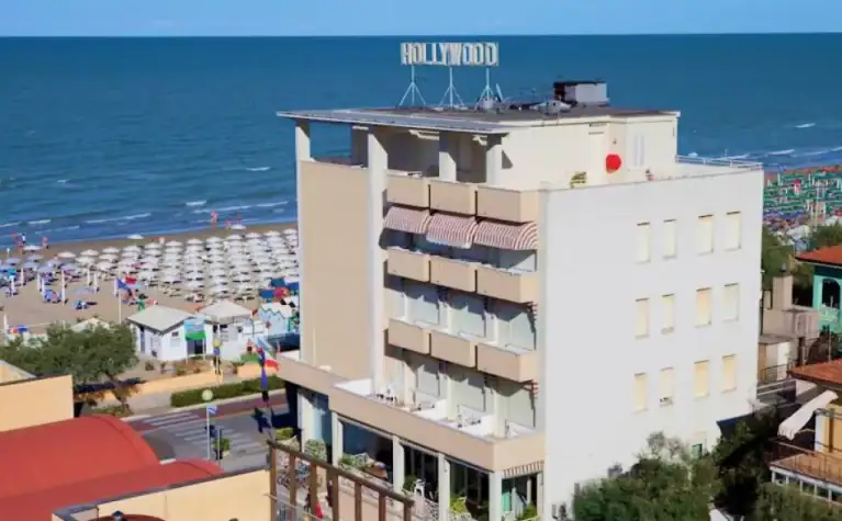 Hotel Hollywood