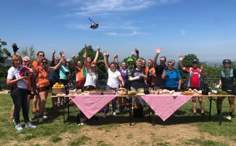 Oxygen Cycling Hotel