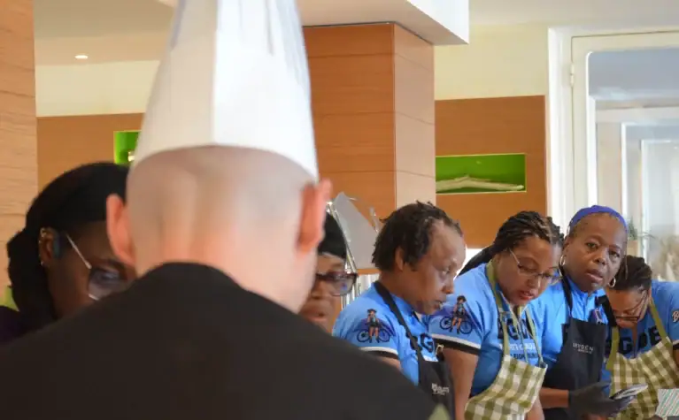 Oxygen Cycling Hotel