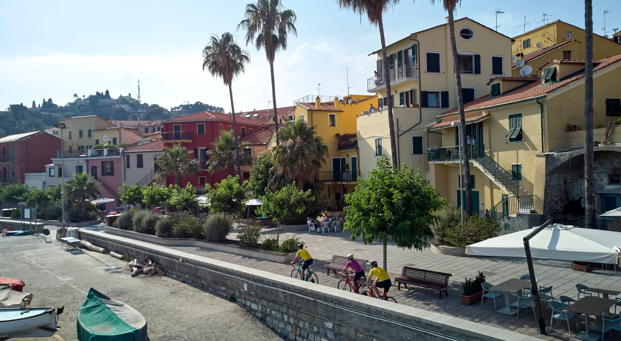 <span>LOISIRS</span> vacances à vélo et e-bike