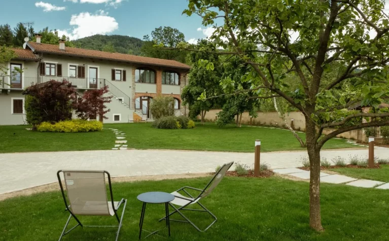 Casa BART Bike & Outdoor Hospitality