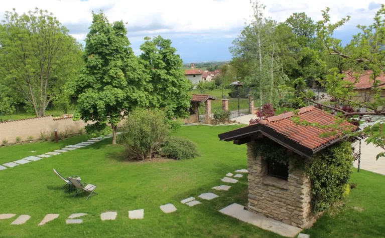 Casa BART Bike & Outdoor Hospitality