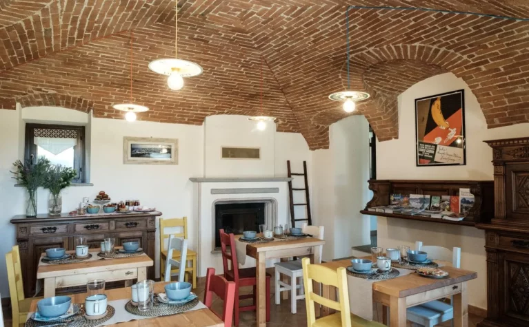 Casa BART Bike & Outdoor Hospitality