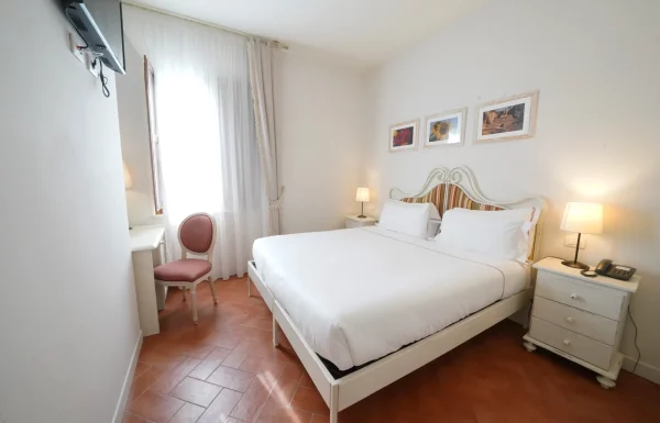 Azalea Small Economy