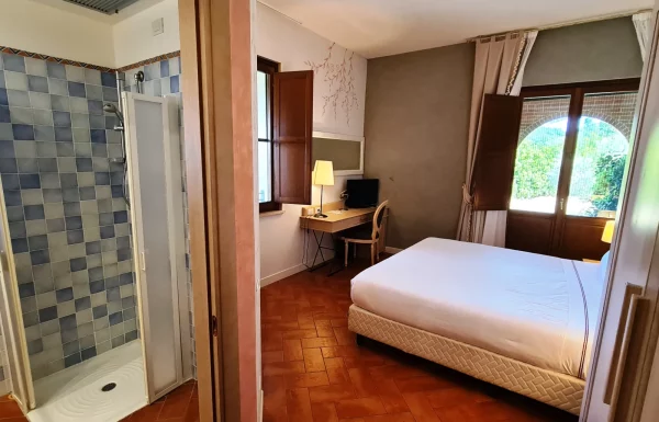 Azalea Small Economy