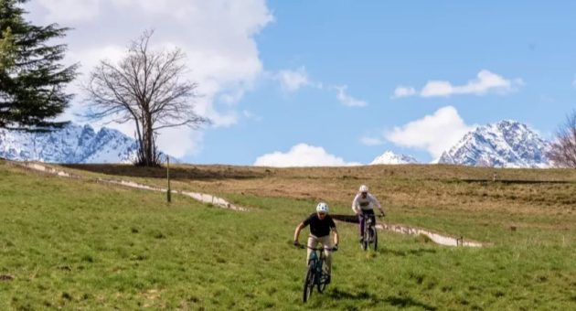 Découvrez le Val d’Aoste à vélo